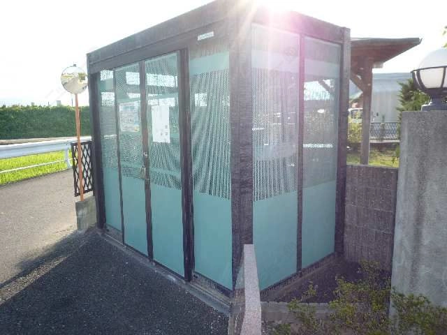 ゴミステーション