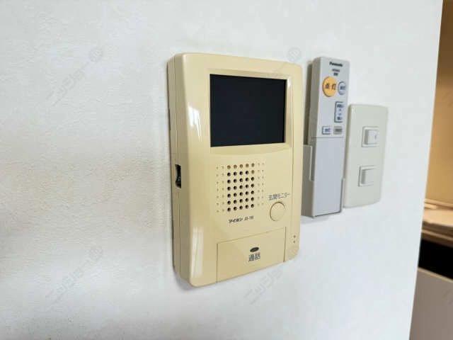 モニター付きインターホン