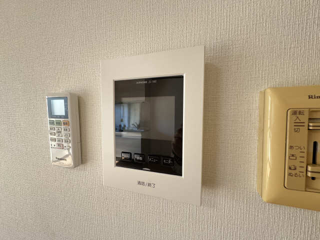 モニター付きインターホン