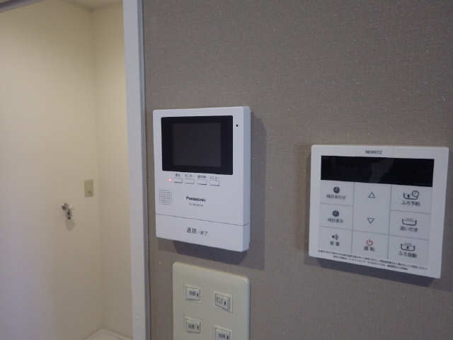 モニター付インターホン
