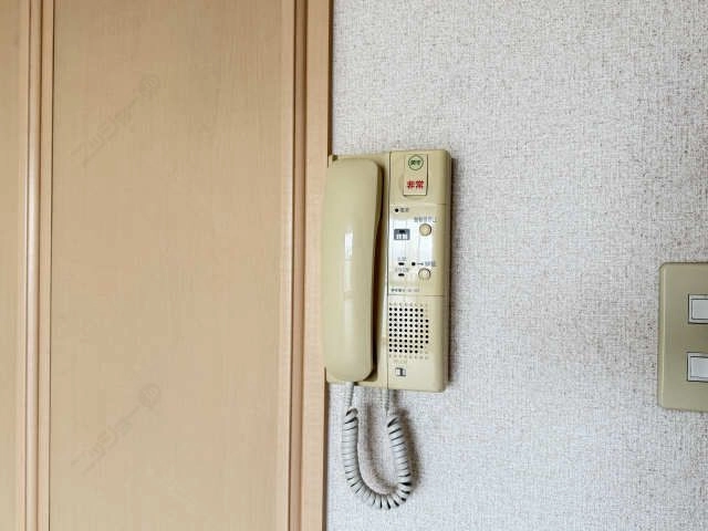 インターホン