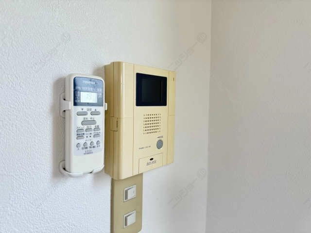 モニター付きインターホン