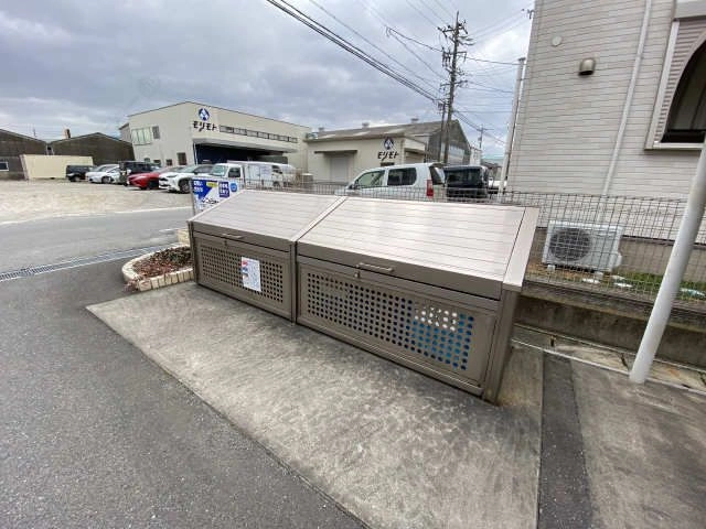 ゴミ置き場