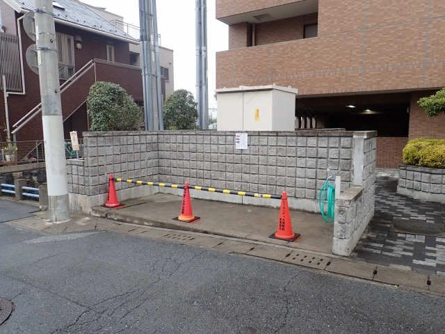 ゴミ捨場
