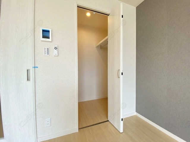 ウォークインクローゼット