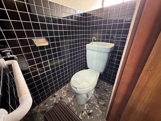WC