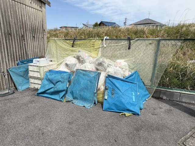 ごみ置き場