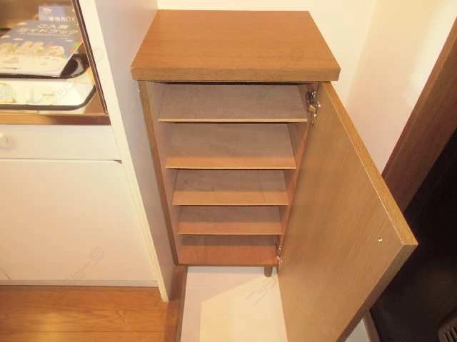 シューズボックス