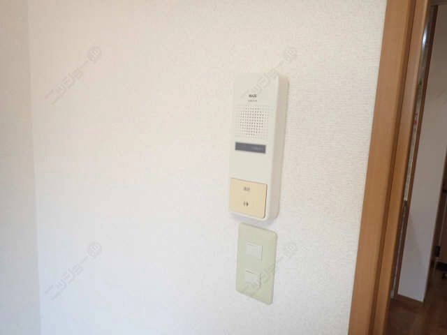 インターホン
