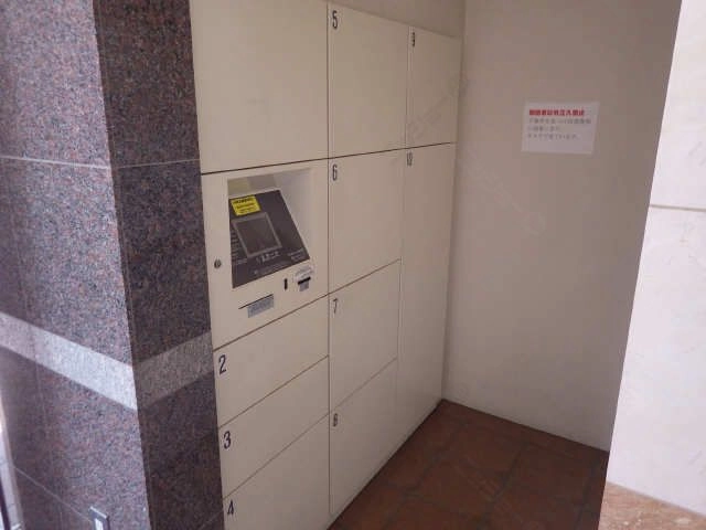 宅配ボックス