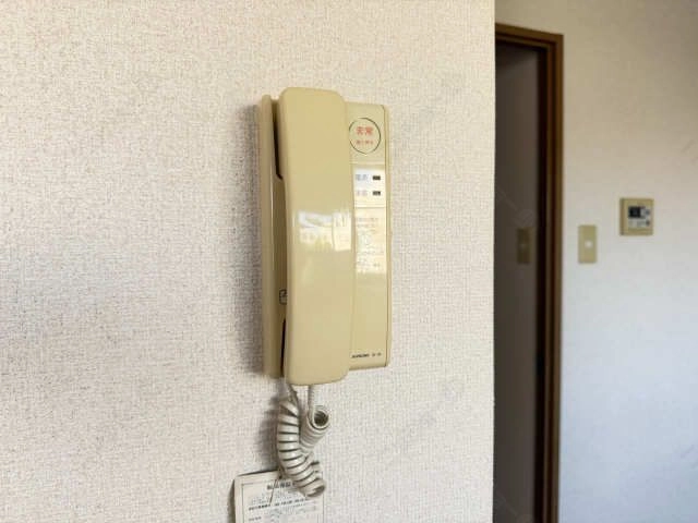 インターホン