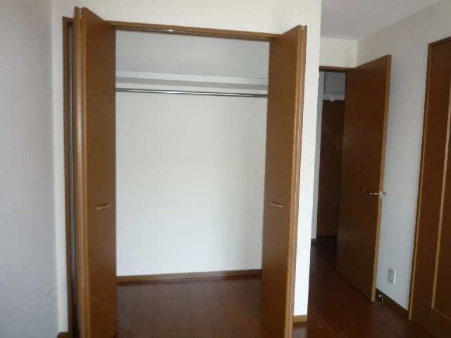 南側洋室の収納