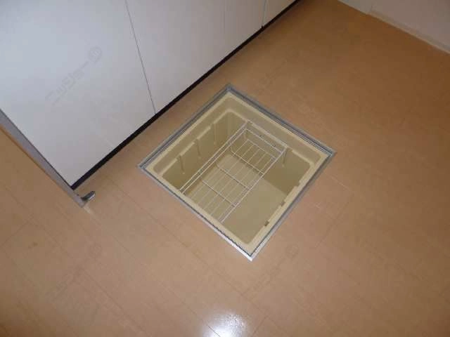床下収納