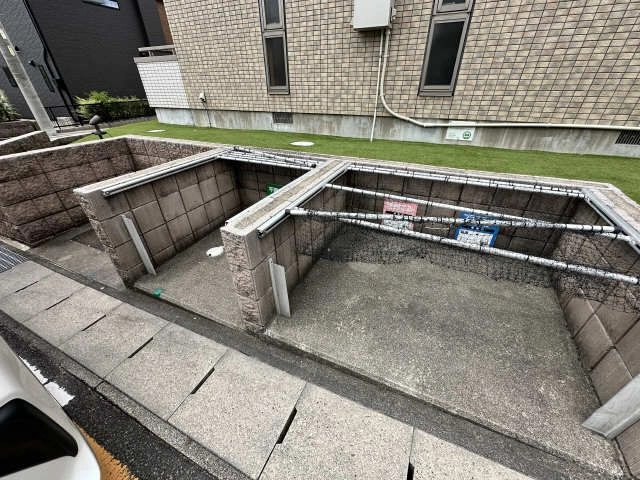 ゴミ置き場