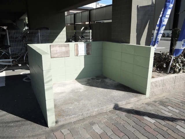 ゴミステーション