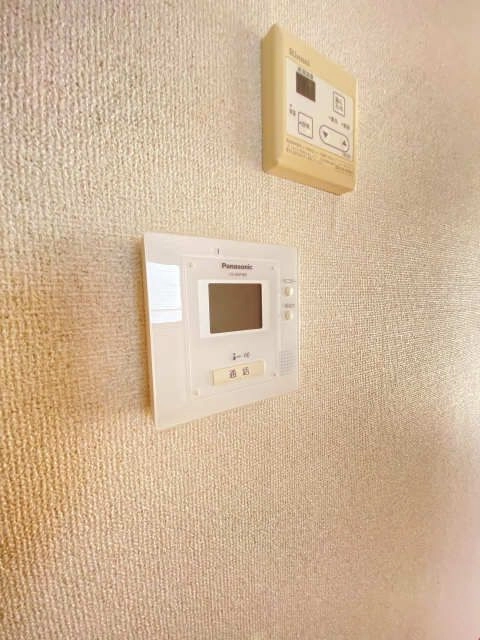 モニタ ー付きインターホン