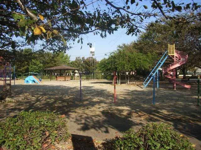 西小坂井町中央公園