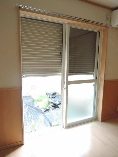 シャッター雨戸