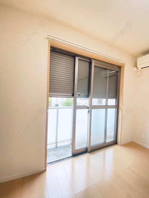 シャッター雨戸