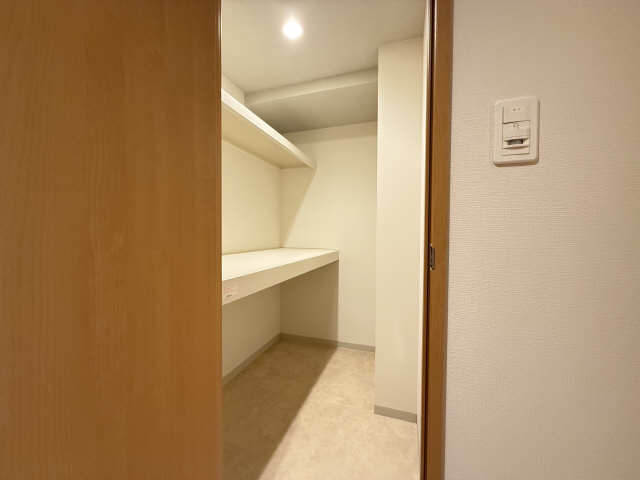 ウォークインクローゼット