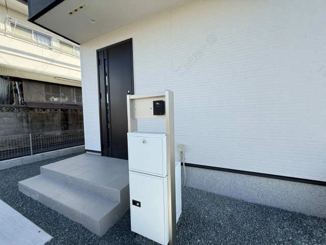 宅配ボックス等