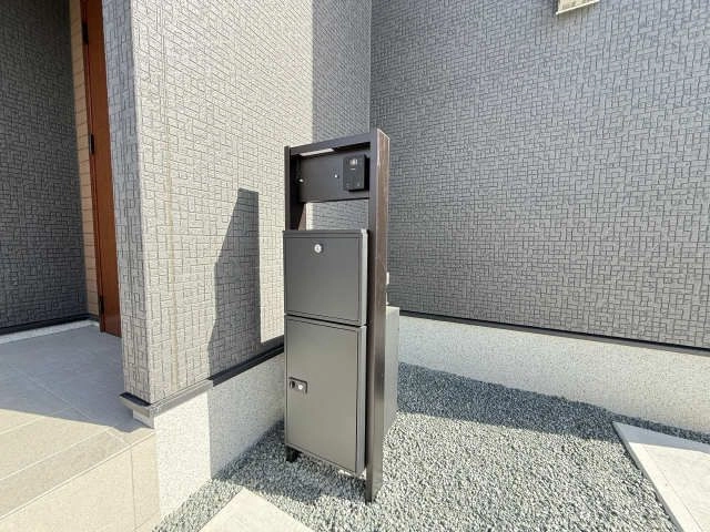 宅配ボックス等