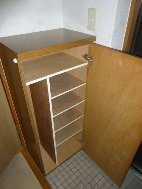 ｼｭｰｽﾞﾎﾞｯｸｽ