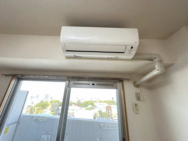エアコン