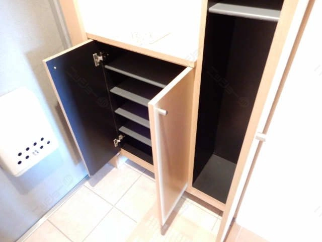 シューズBOX2