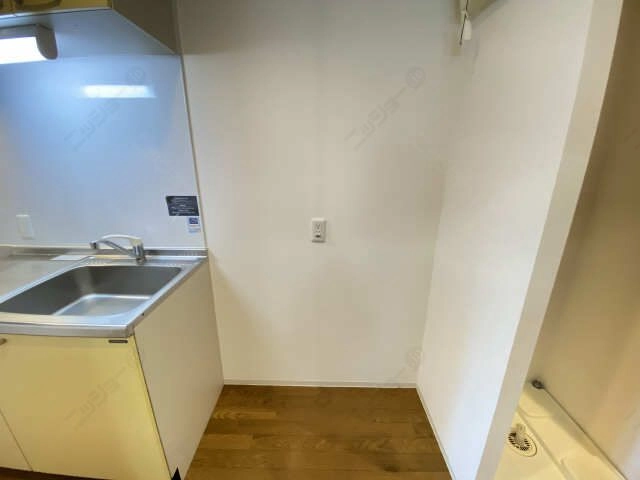 冷蔵庫置場
