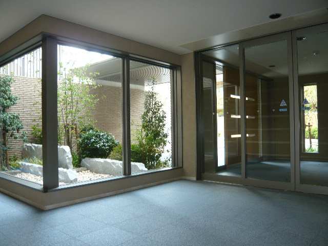 共通・ｴﾝﾄﾗﾝｽﾎｰﾙ