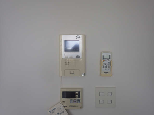 モニター付インターホン