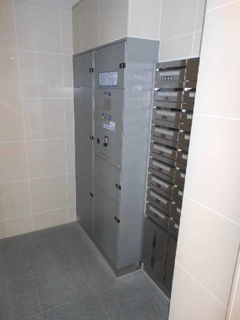 メール宅配ボックス