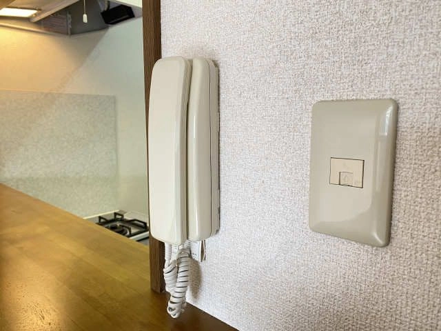 インターホン
