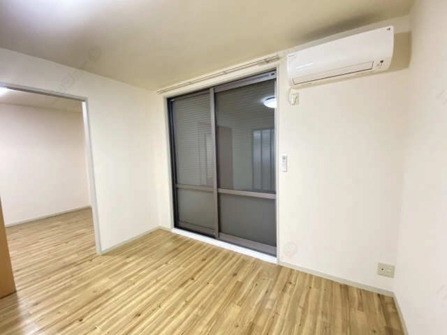 シャッター雨戸