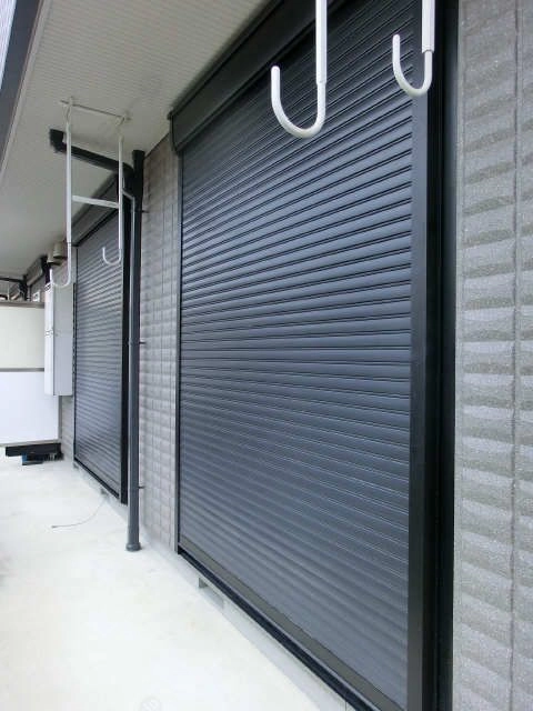 シャッター雨戸