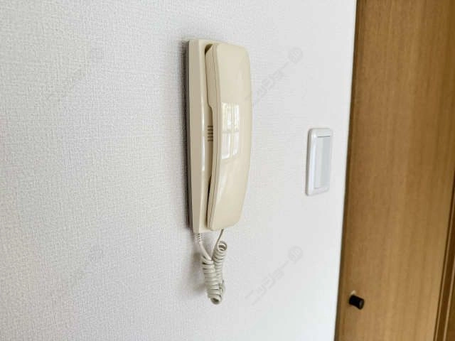 インターホン