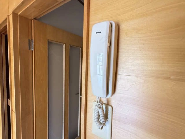 インターホン