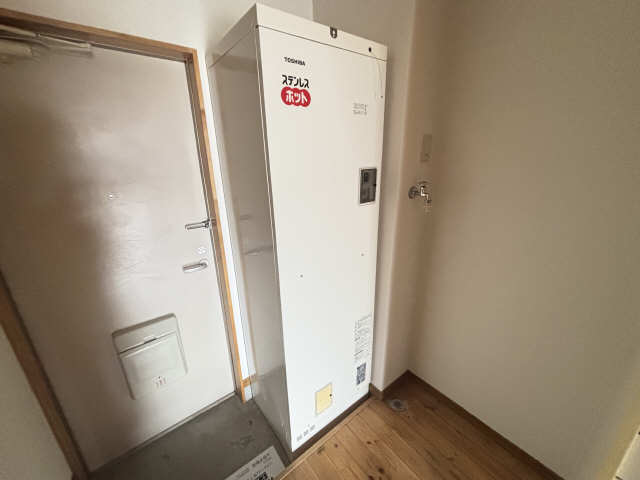 深夜電気温水器