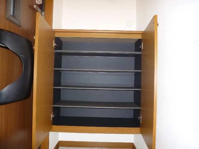 シューズボックス