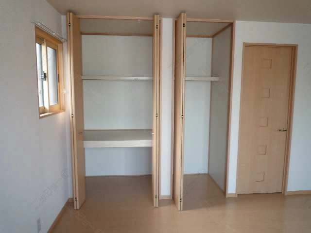 収納（リビング）