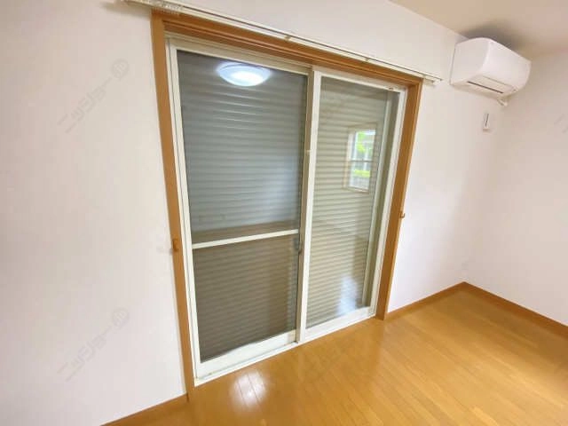 シャッター雨戸