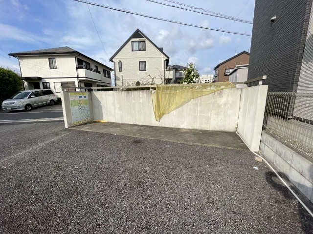 敷地内ゴミ置き場