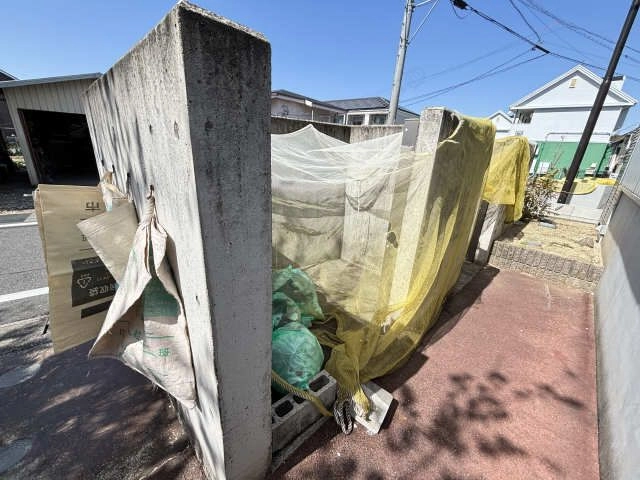 敷地内ゴミ置き場