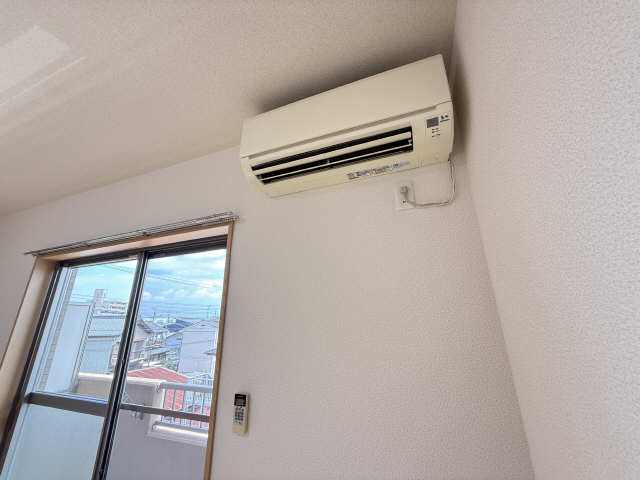 エアコン