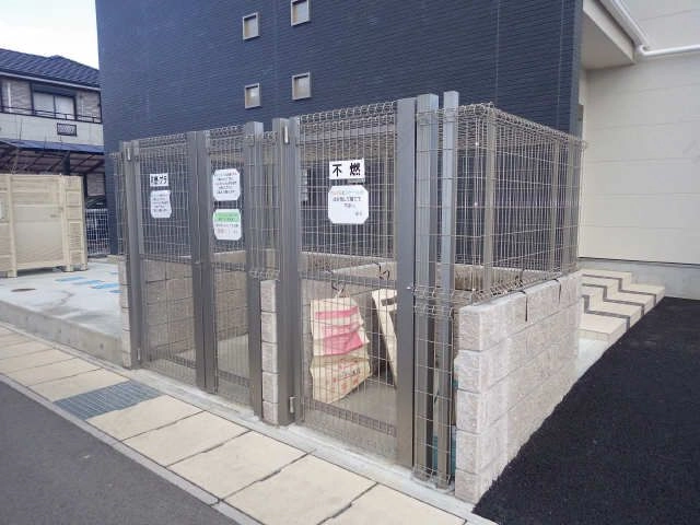 ゴミステーション