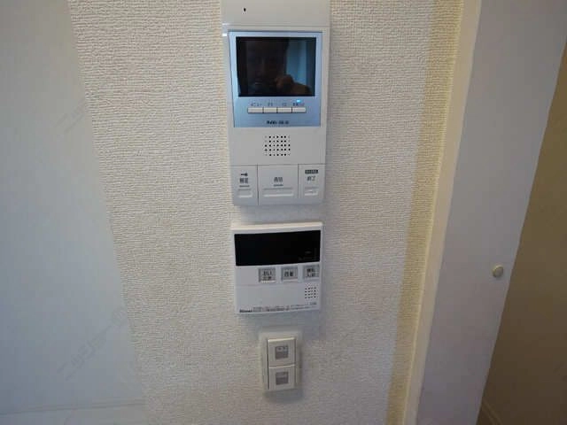 モニター付きインターホン