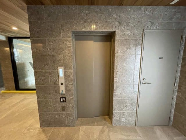 エレベーター