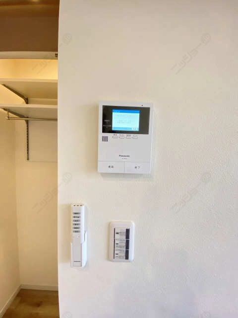 モニター付きインターホン