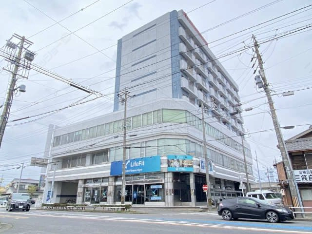 １階テナント